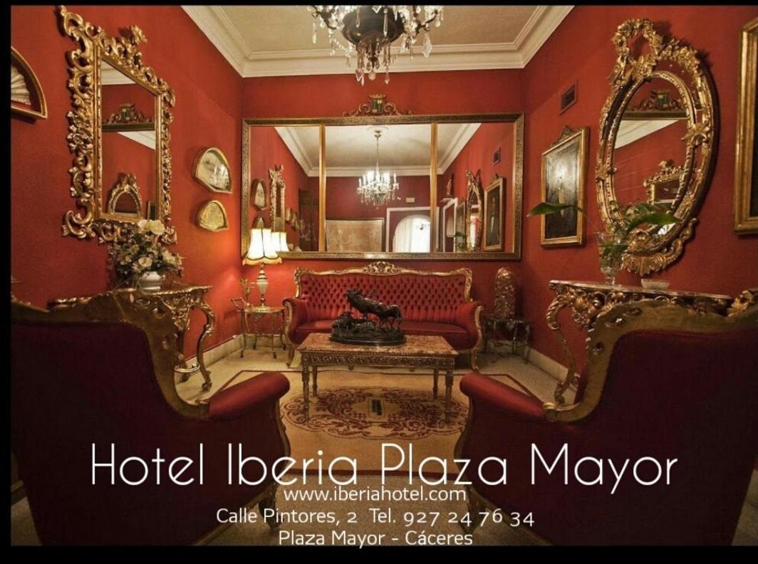 Hotel Iberia Plaza Mayor Caces Exterior foto